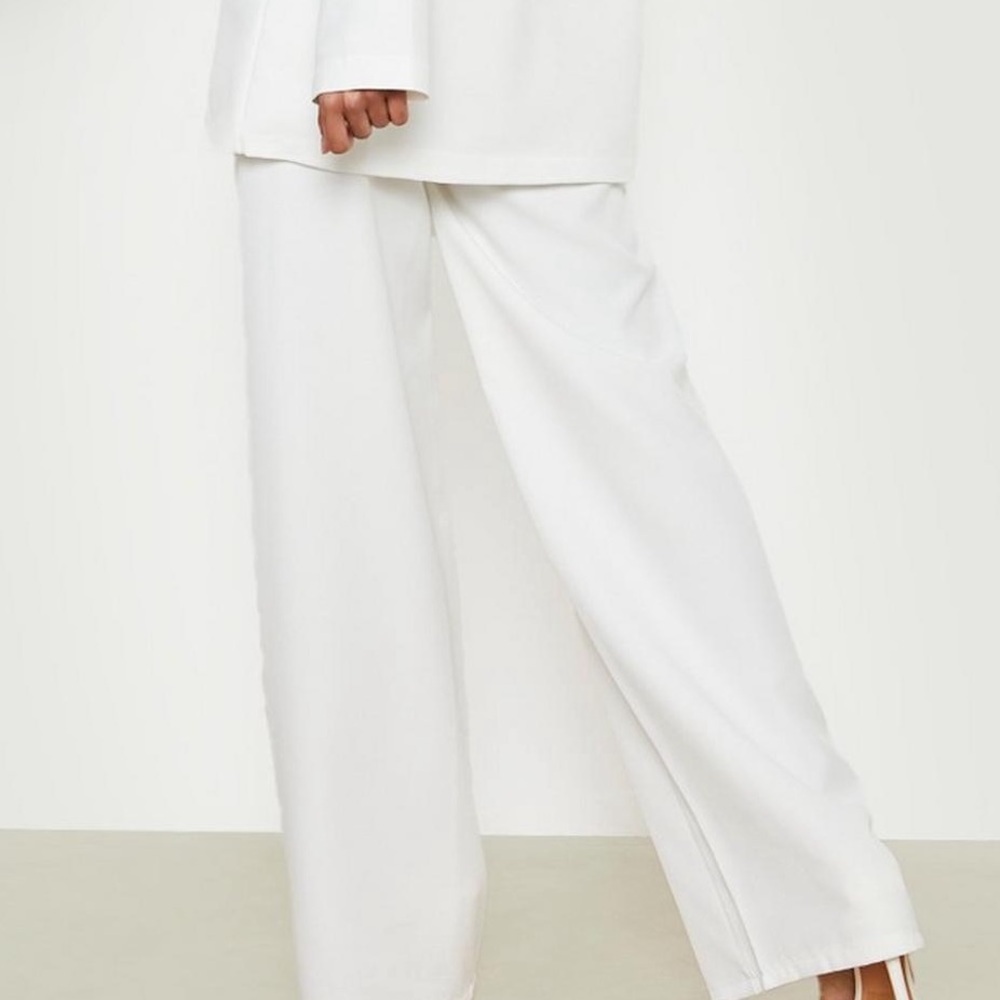 Boohoo Tall White Wide-Leg Tailored Pants (NWT) - Picture 3 of 5